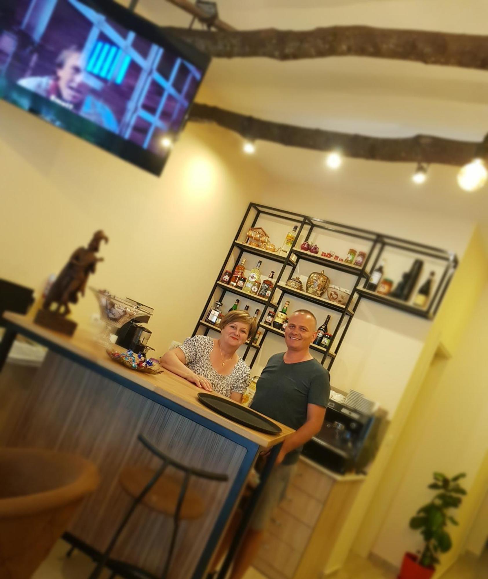 Dimitri Guest House Пермет Екстер'єр фото