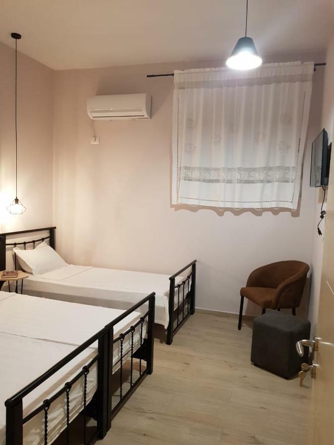 Dimitri Guest House Пермет Екстер'єр фото