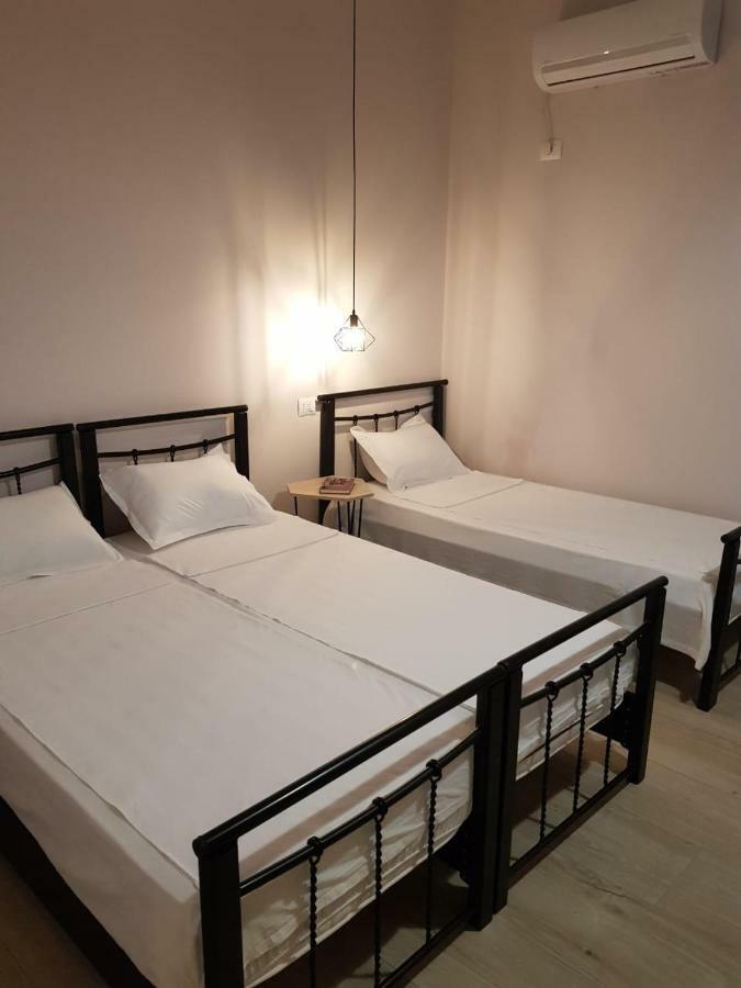 Dimitri Guest House Пермет Екстер'єр фото