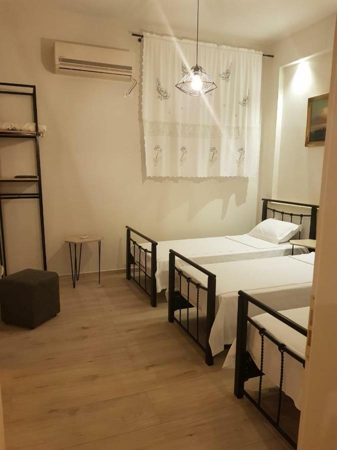 Dimitri Guest House Пермет Екстер'єр фото